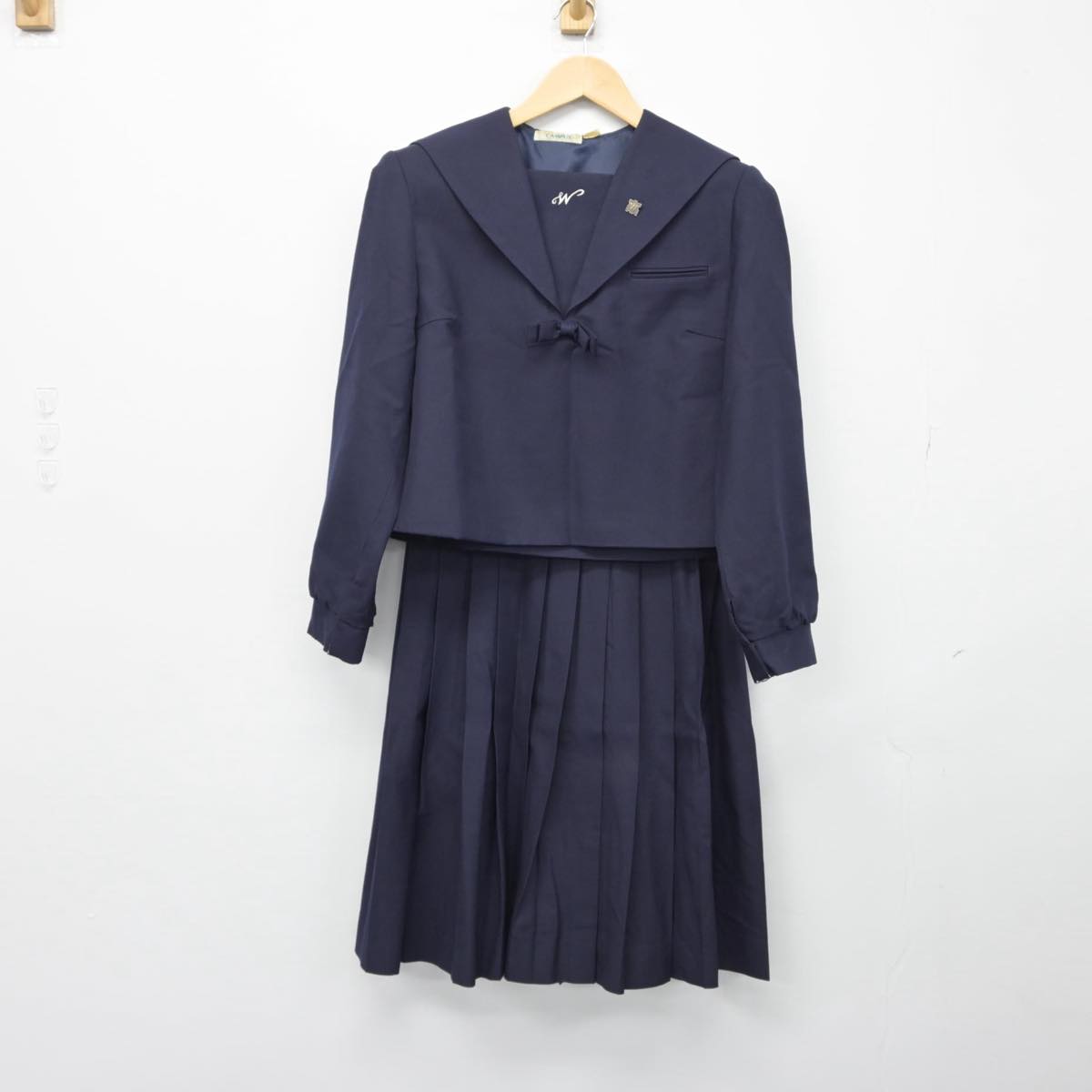 【中古】長崎県 長崎西高等学校 女子制服 3点（セーラー服・ニット・スカート）sf029859