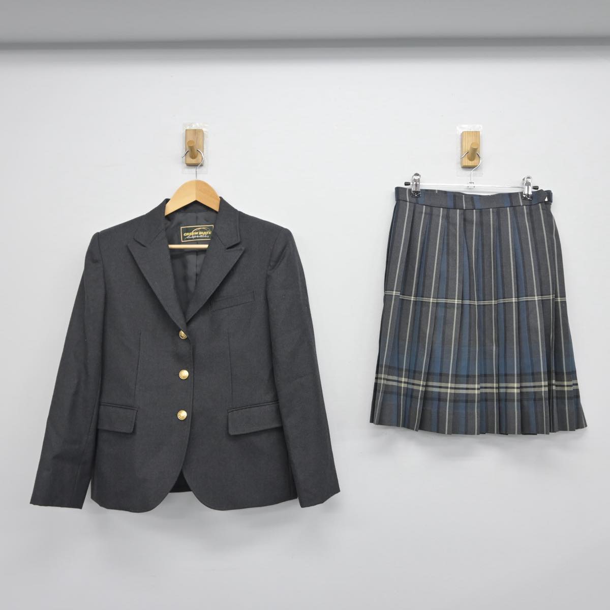 【中古】東京都 三田高等学校 女子制服 2点（ブレザー・スカート）sf029868