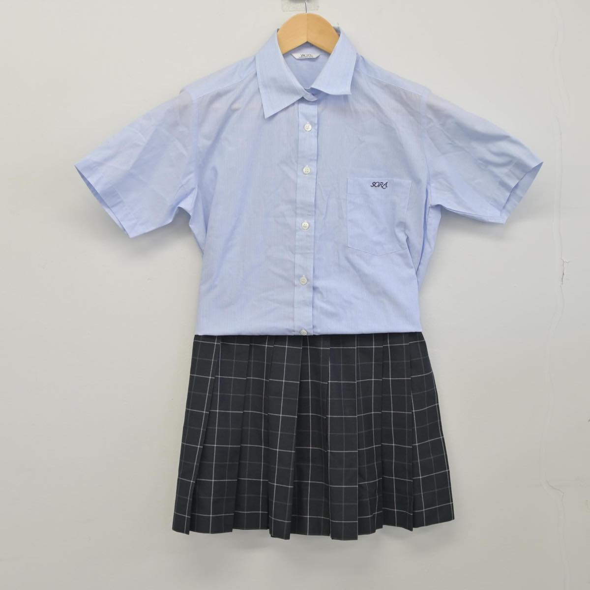 【中古】神奈川県 相模原青陵高等学校 女子制服 2点（シャツ・スカート）sf029899