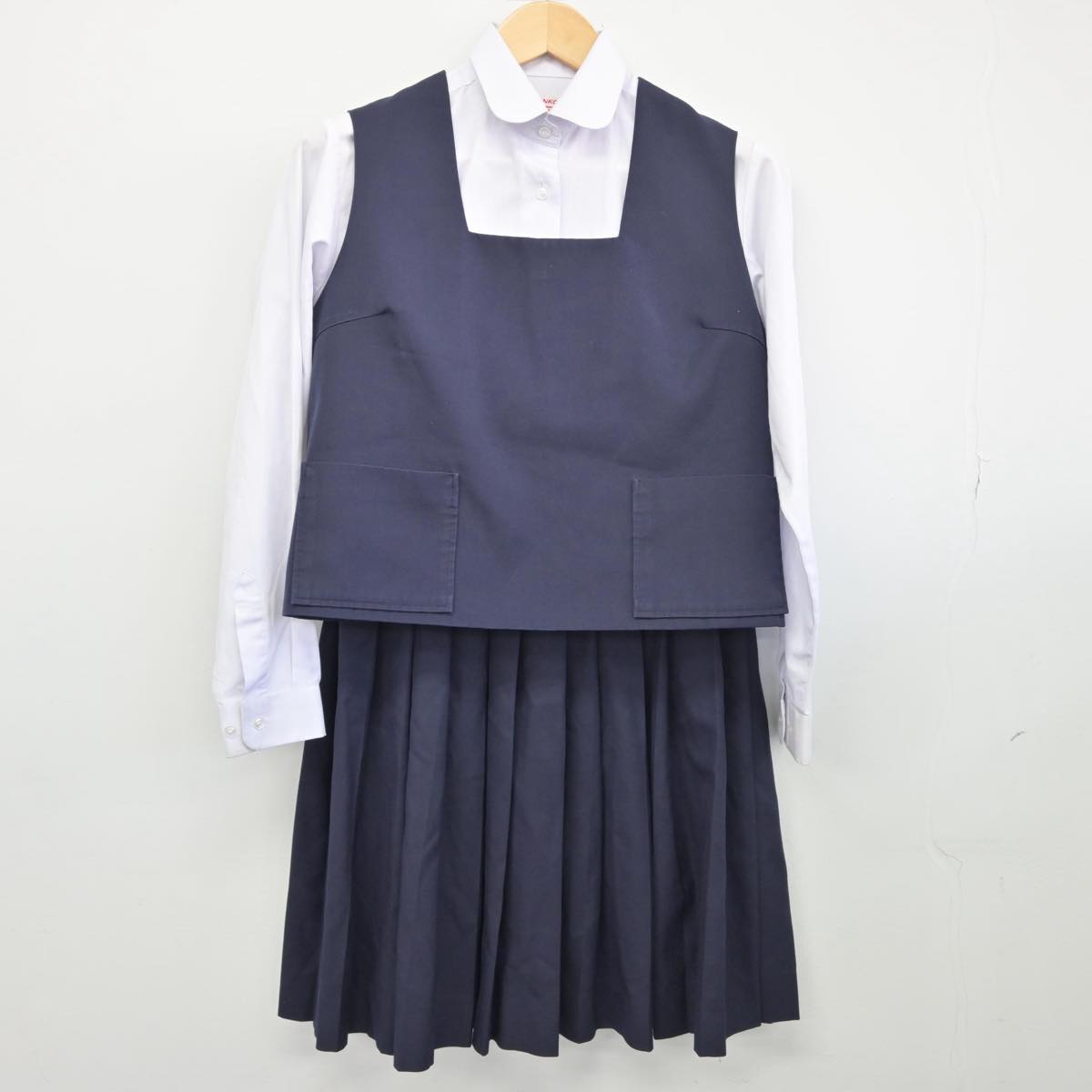 【中古】愛媛県 久米中学校 女子制服 3点（シャツ・ベスト・スカート）sf029999