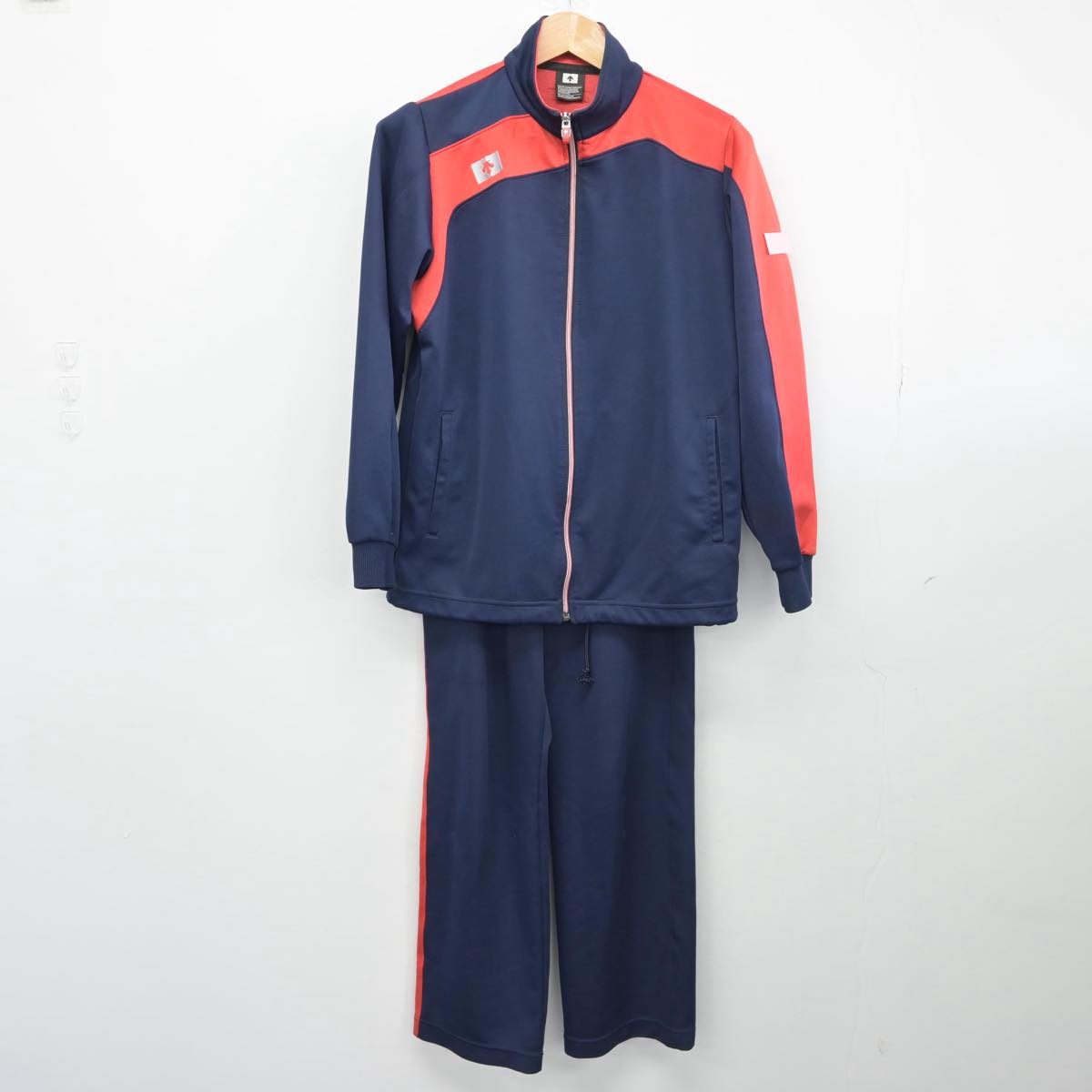 【中古】千葉県 西武台千葉高等学校 女子制服 2点（ジャージ 上・ジャージ 下）sf030031