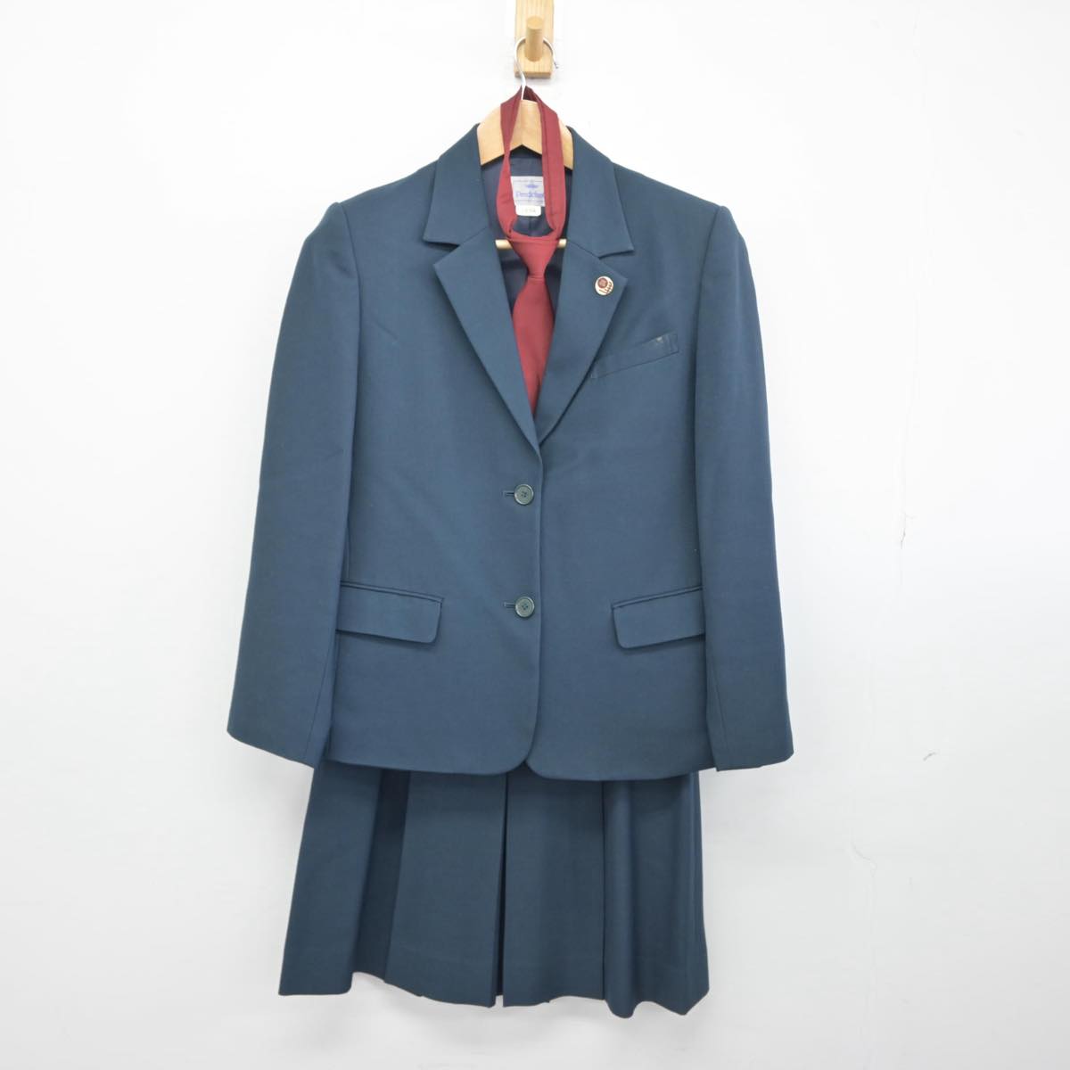 【中古】鹿児島県 松陽高等学校 女子制服 4点（ブレザー・ベスト・スカート）sf030078