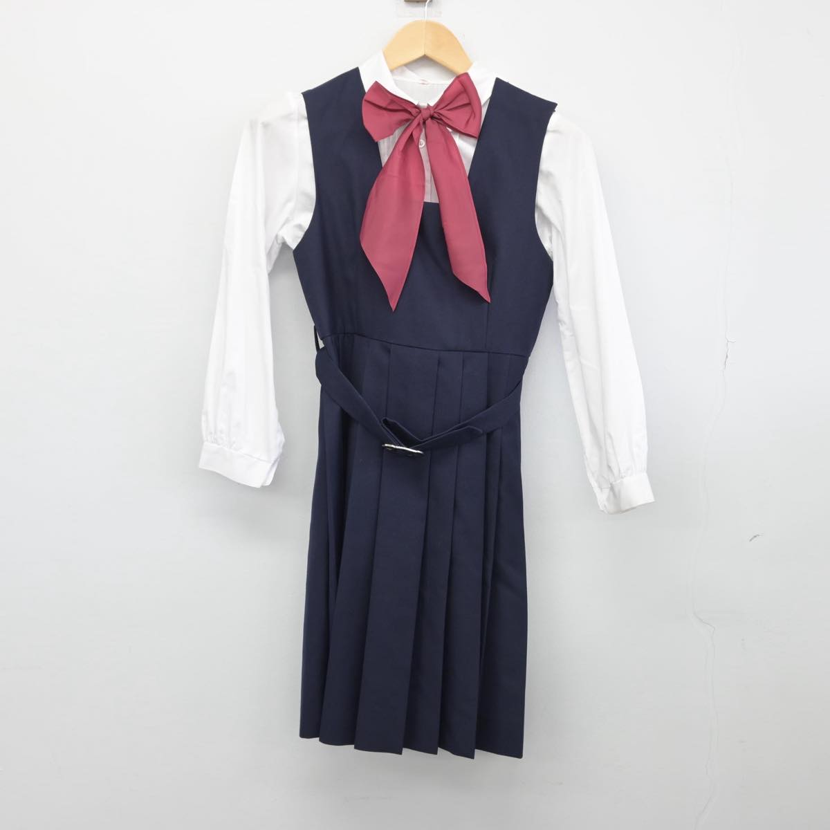 【中古】千葉県 我孫子中学校 女子制服 4点（ブレザー・シャツ・ジャンパースカート）sf030123