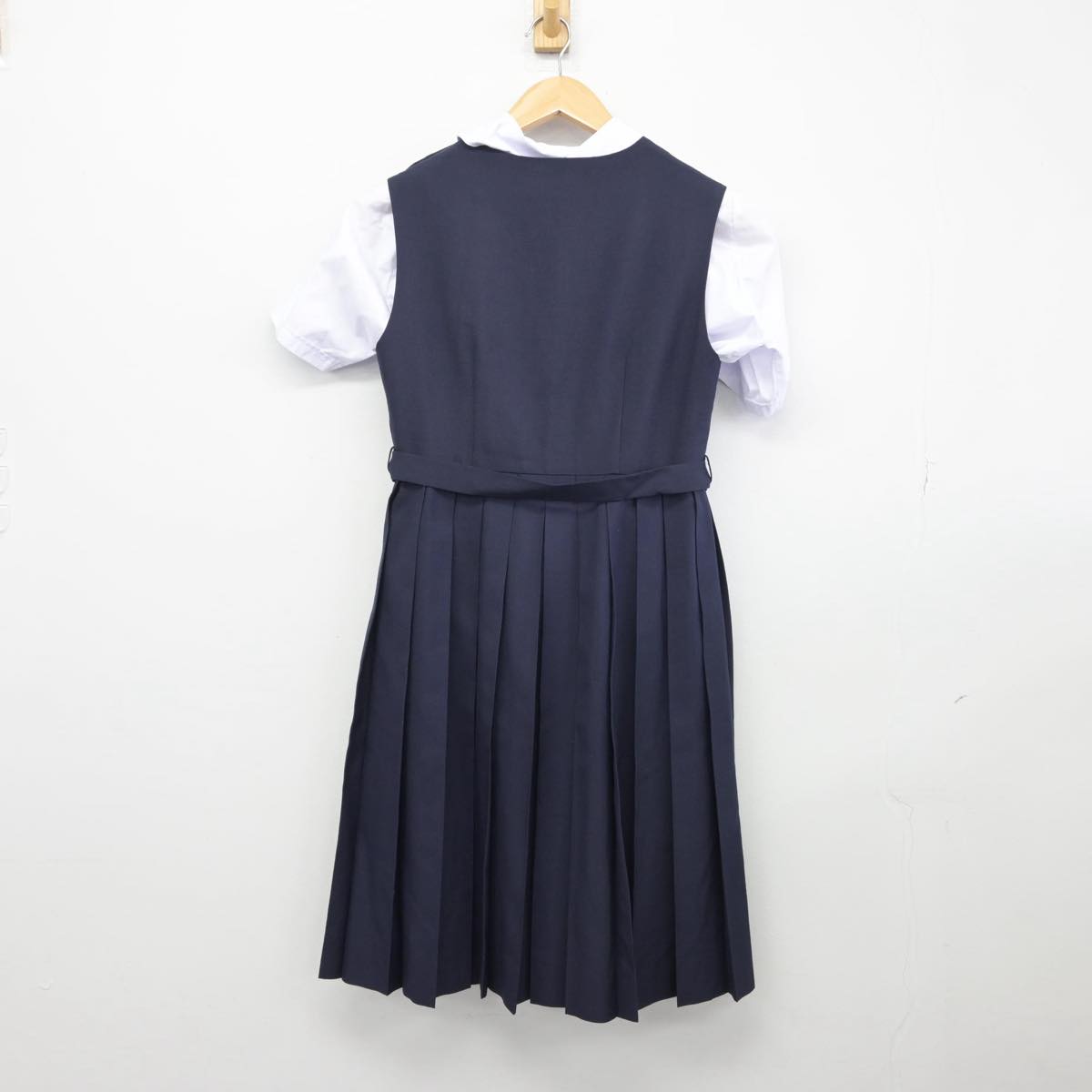 【中古】千葉県 我孫子中学校 女子制服 3点（シャツ・ジャンパースカート）sf030125