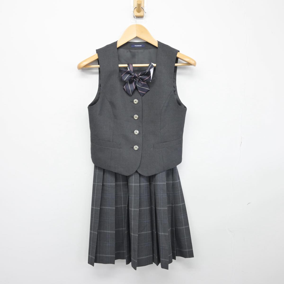 【中古】東京都 都立総合芸術高等学校 女子制服 3点（ベスト・スカート）sf030169