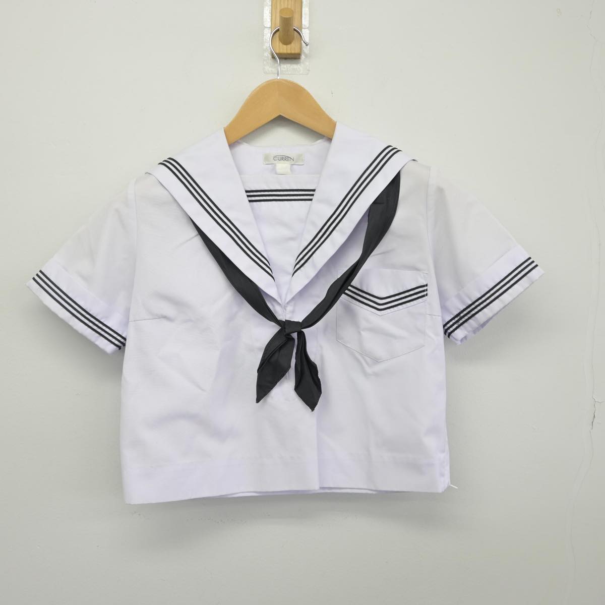 【中古】大阪府 清水谷高等学校 女子制服 3点（セーラー服・スカート）sf030170