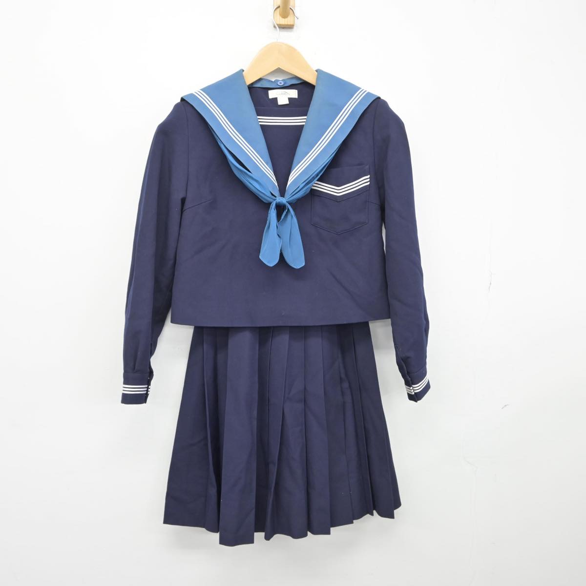 【中古】大阪府 清水谷高等学校 女子制服 4点（セーラー服・スカート）sf030172