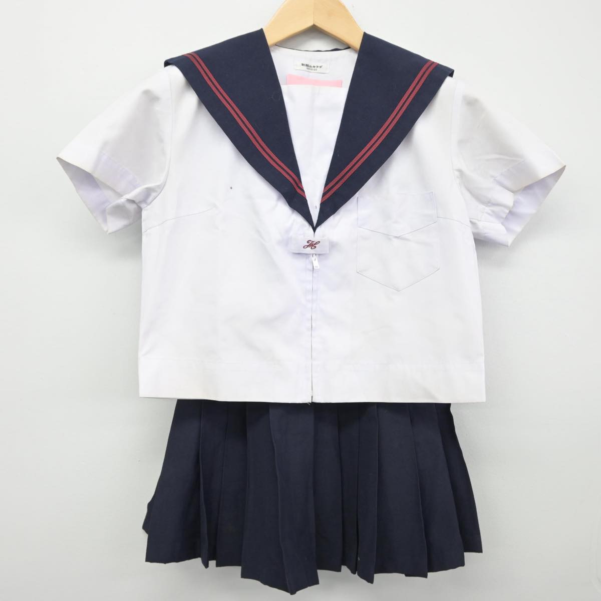 【中古】大阪府 細河中学校 女子制服 2点（セーラー服・スカート）sf030193