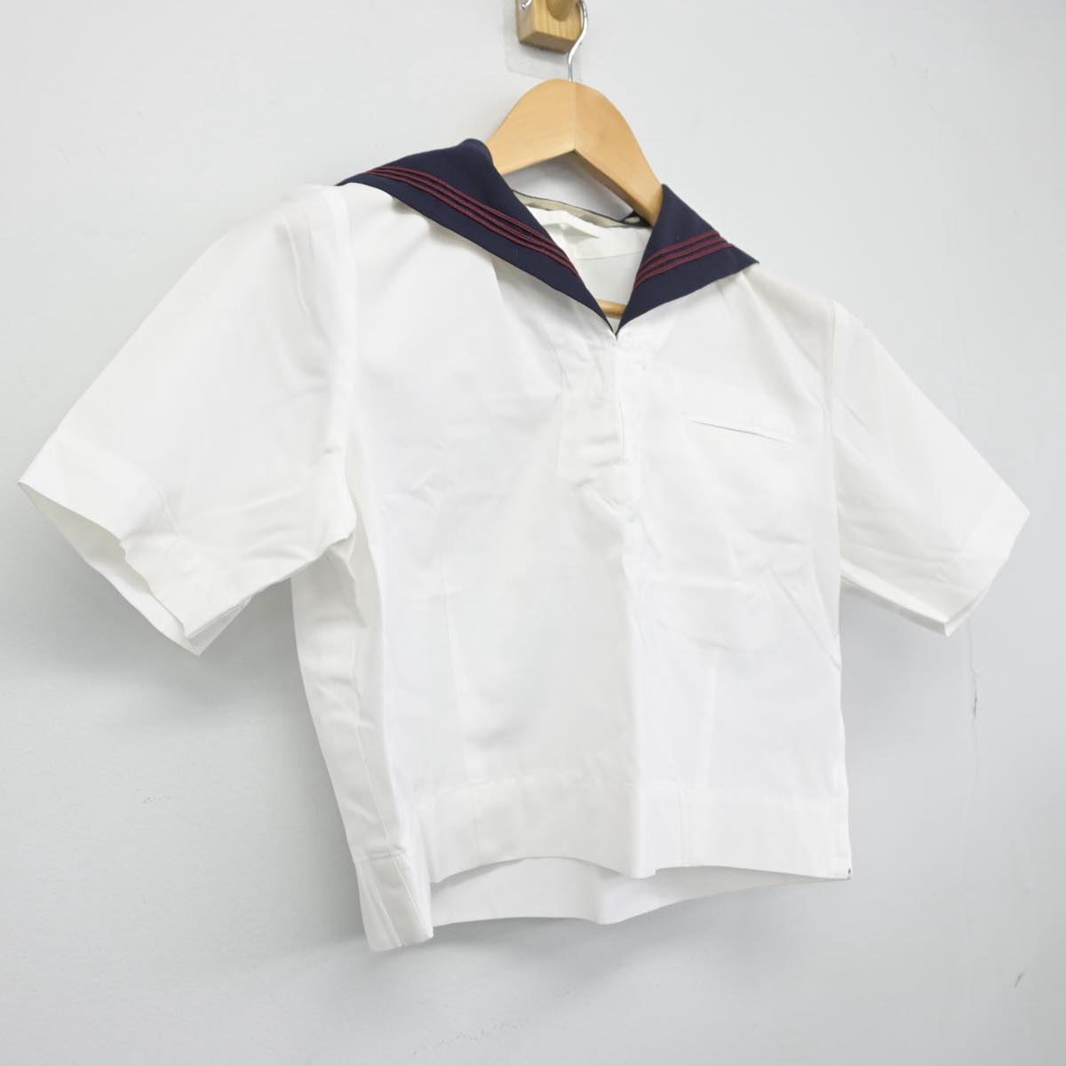 【中古】東京都 松蔭中学校 女子制服 1点（セーラー服）sf030200