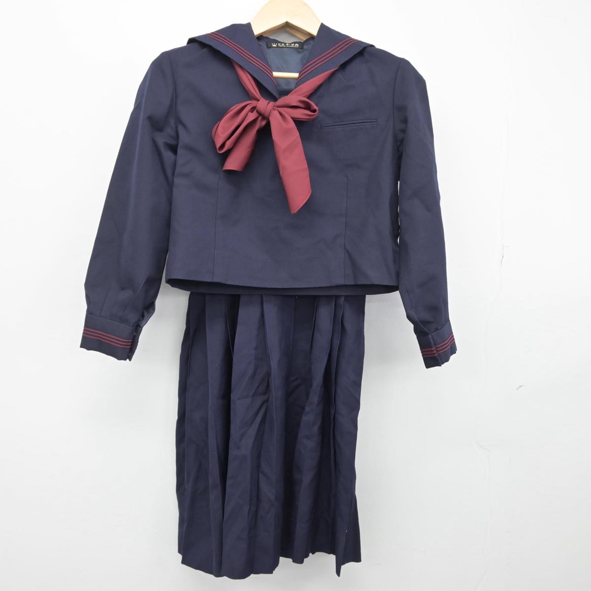 【中古】東京都 松蔭中学校 女子制服 3点（セーラー服・ジャンパースカート）sf030201