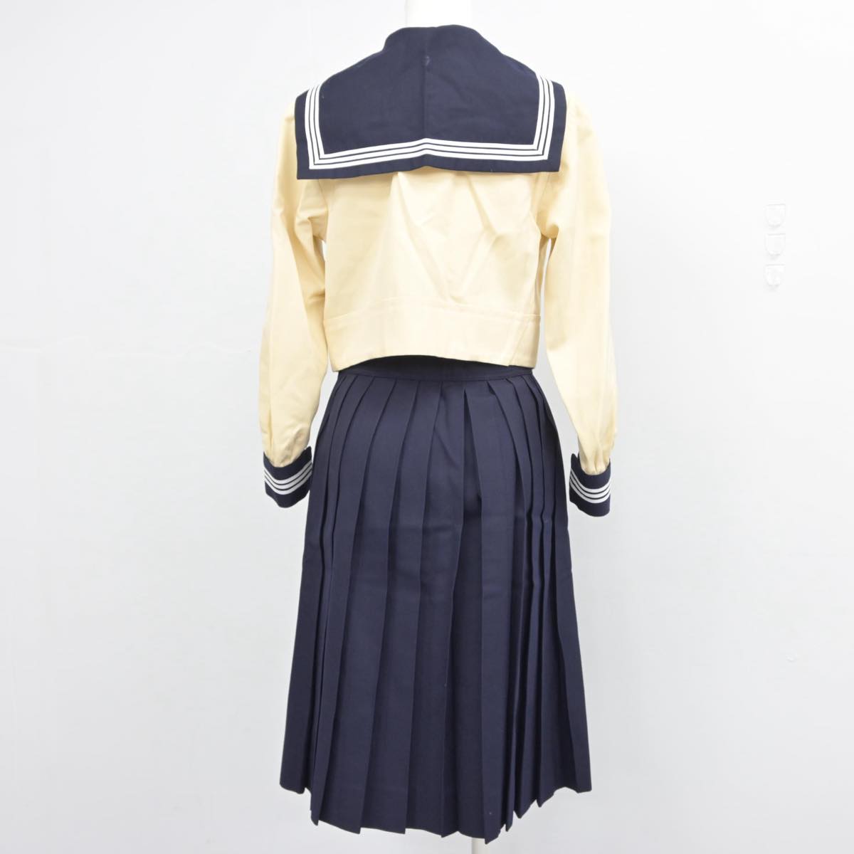 中古】東京都 東京女学館中学校高等学校 女子制服 4点（セーラー服・スカート・スカート）sf030226 | 中古制服通販パレイド