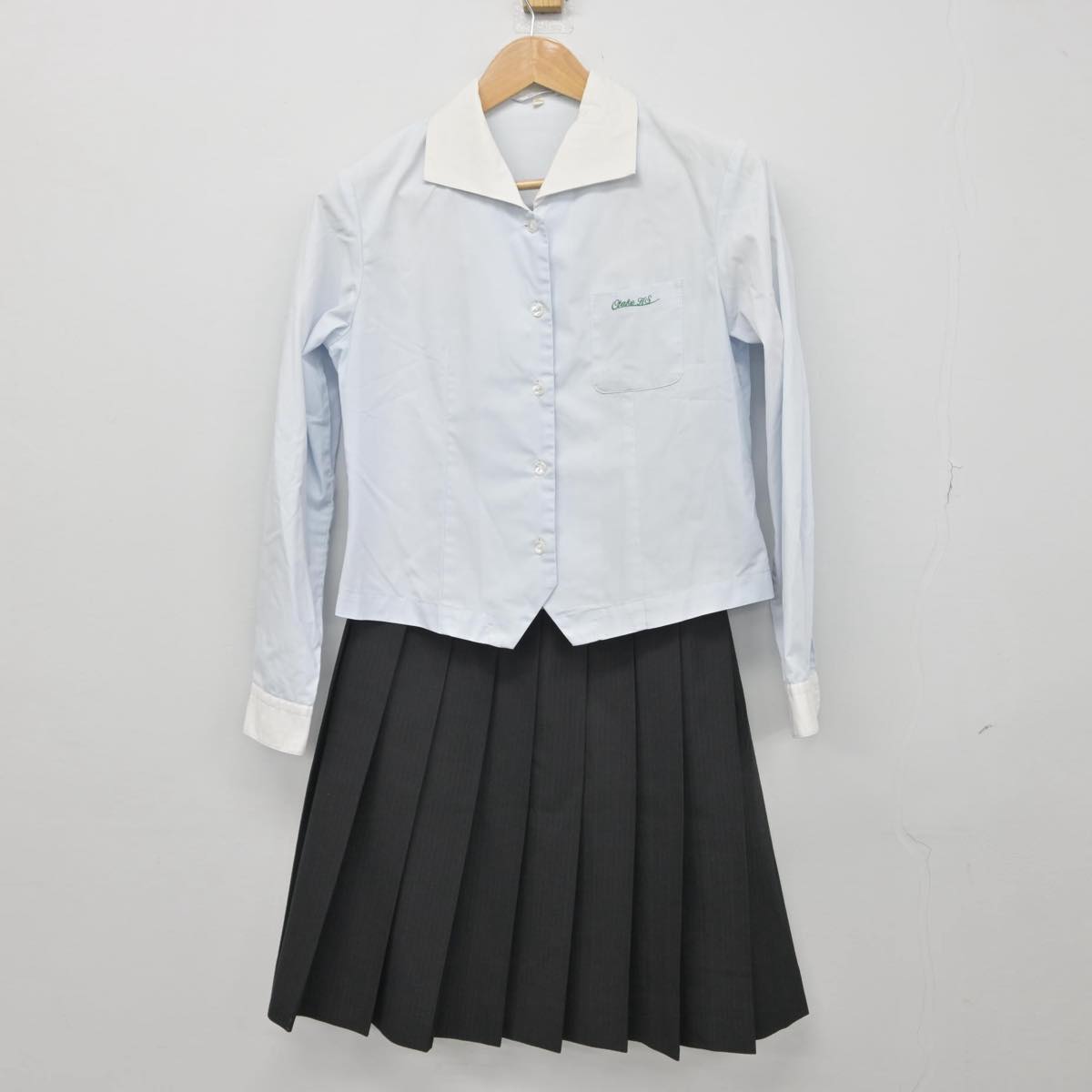 【中古】広島県 大竹高等学校 女子制服 3点（シャツ・スカート）sf030229