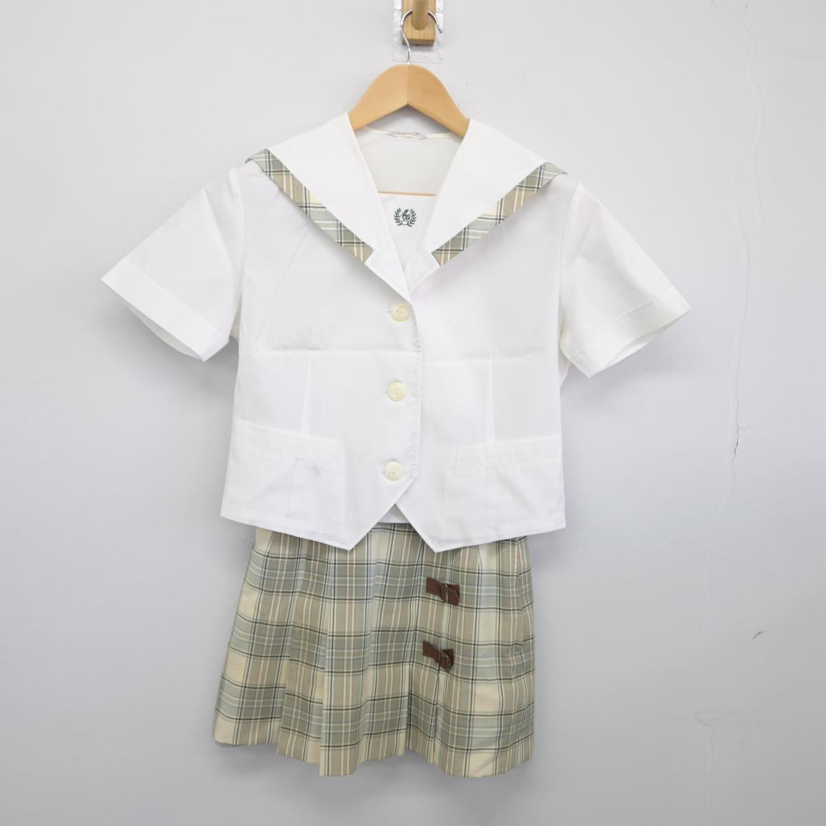 【中古】長野県 松商学園高等学校 女子制服 4点（ニット・セーラー服・セーラー服・スカート）sf030304