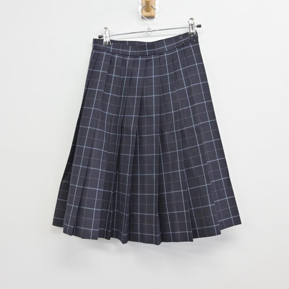 【中古】千葉県 東邦大学付属東邦高等学校 女子制服 2点（ニット・スカート）sf030345