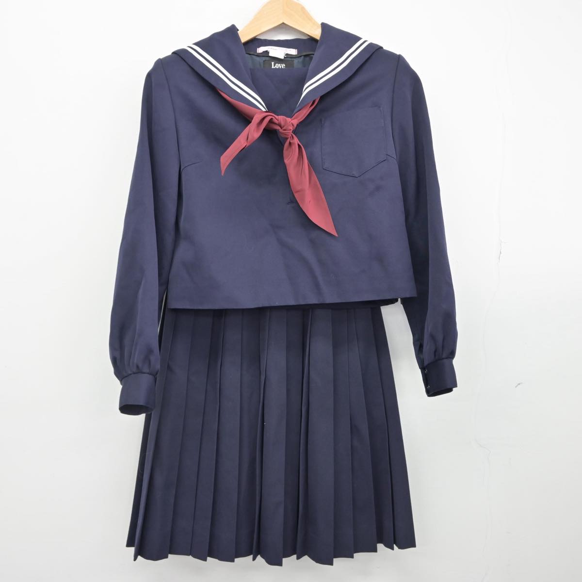 【中古】愛知県 豊南中学校 女子制服 3点（セーラー服・スカート）sf030350