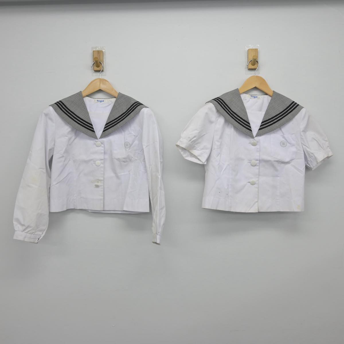 【中古】千葉県 志学館高等部 女子制服 3点（セーラー服・セーラー服・スカート）sf030427