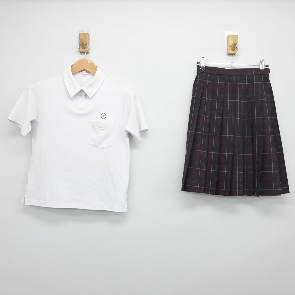 【中古】大阪府 松虫中学校 女子制服 2点（シャツ・スカート）sf030482