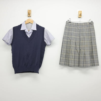 【中古】東京都 東京立正高等学校 女子制服 3点（ニットベスト・シャツ・スカート）sf030487