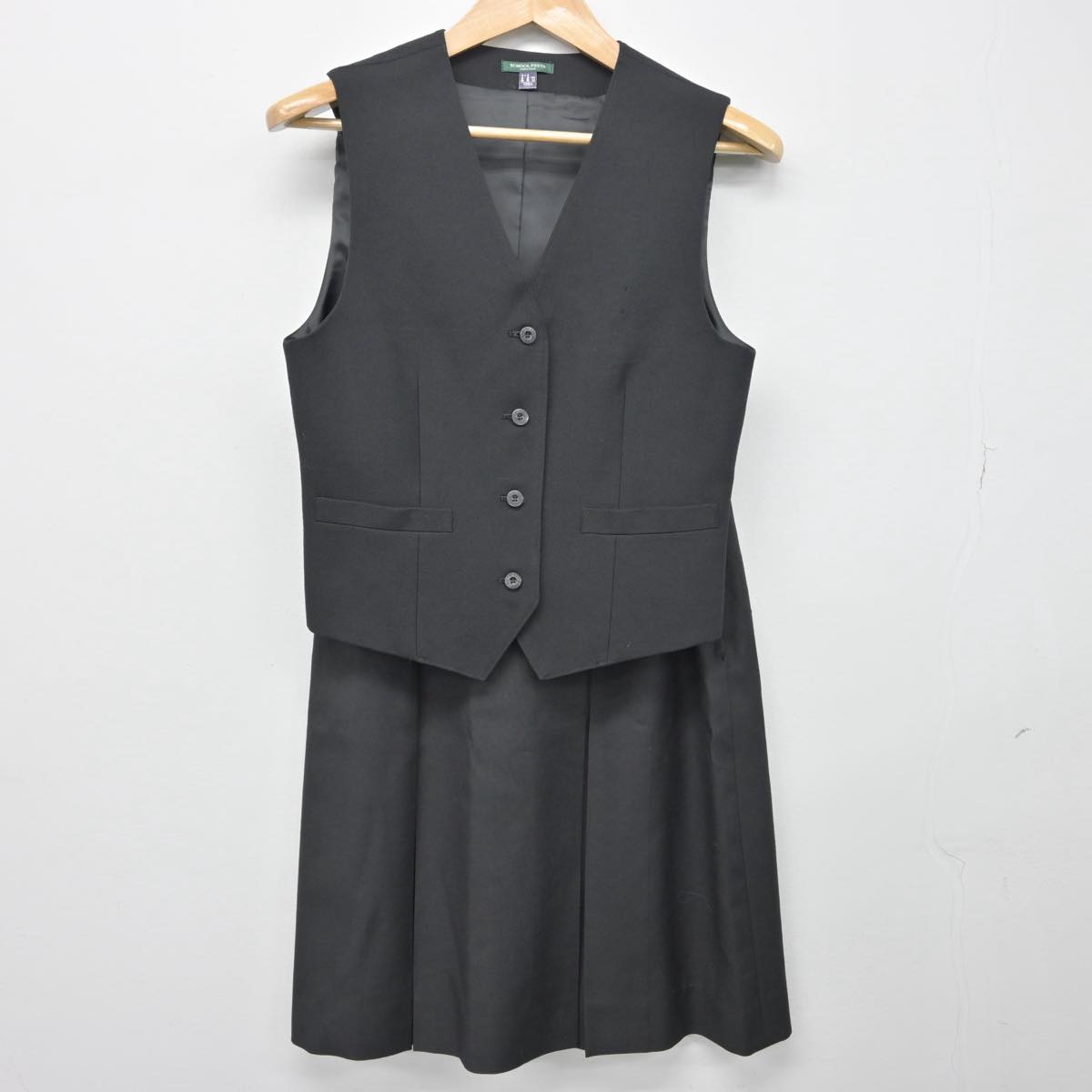 【中古】香川県 観音寺第一高等学校 女子制服 2点（ベスト・スカート）sf030493