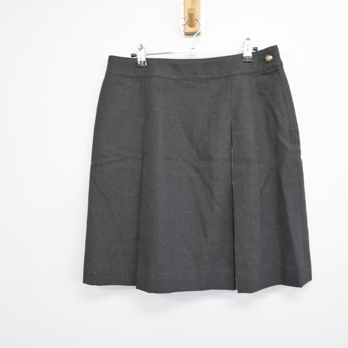 【中古】埼玉県 昌平高等学校 女子制服 4点（ブレザー・シャツ・スカート）sf030525