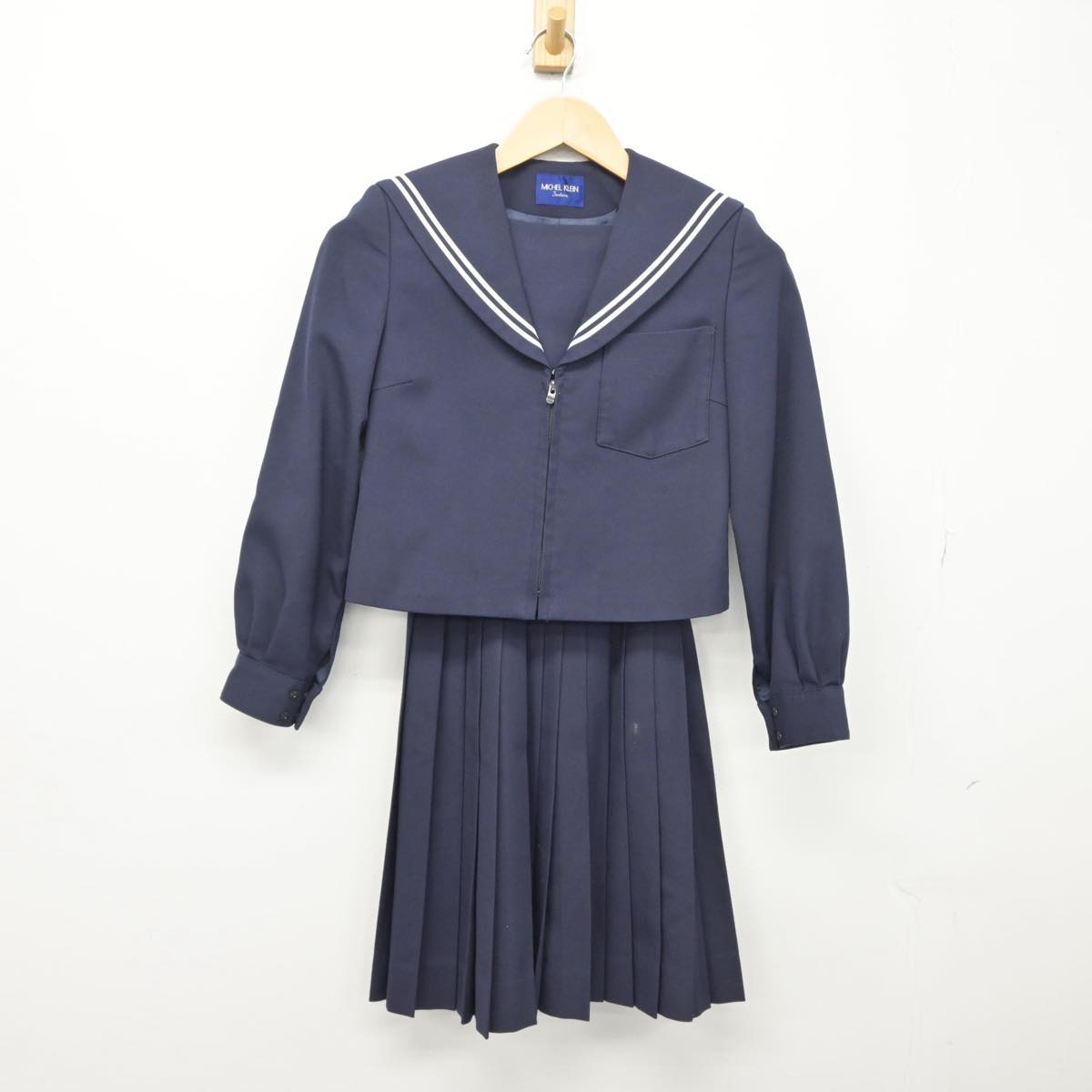 【中古】愛知県 岡崎市立矢作北中学校 女子制服 2点（セーラー服・スカート）sf030570