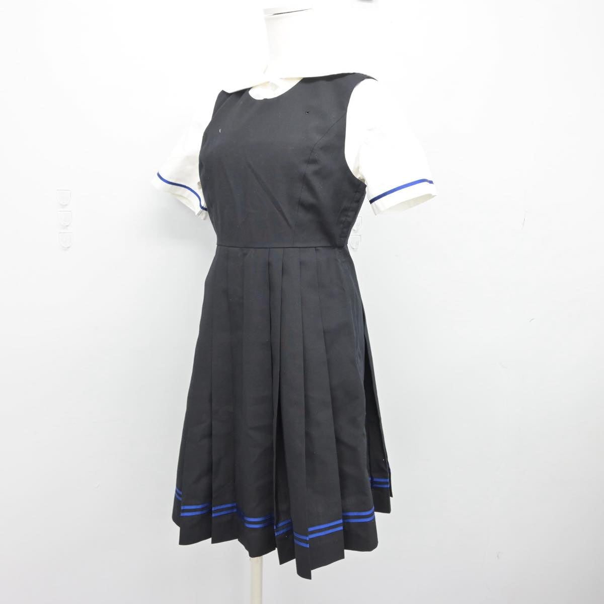 【中古】東京都 瀧野川女子学園中学高等学校 女子制服 2点（シャツ・ジャンパースカート）sf030587