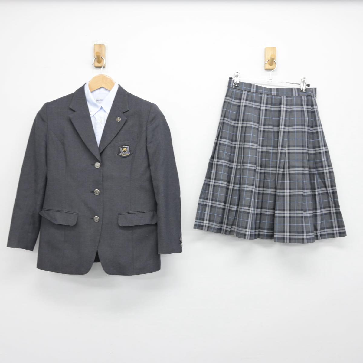 【中古】東京都 藤村女子高等学校 女子制服 4点（ブレザー・シャツ・スカート）sf030623