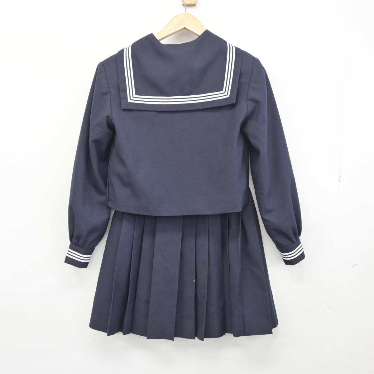 【中古】東京都 東京都立駒場高等学校 女子制服 3点（セーラー服・スカート）sf030643