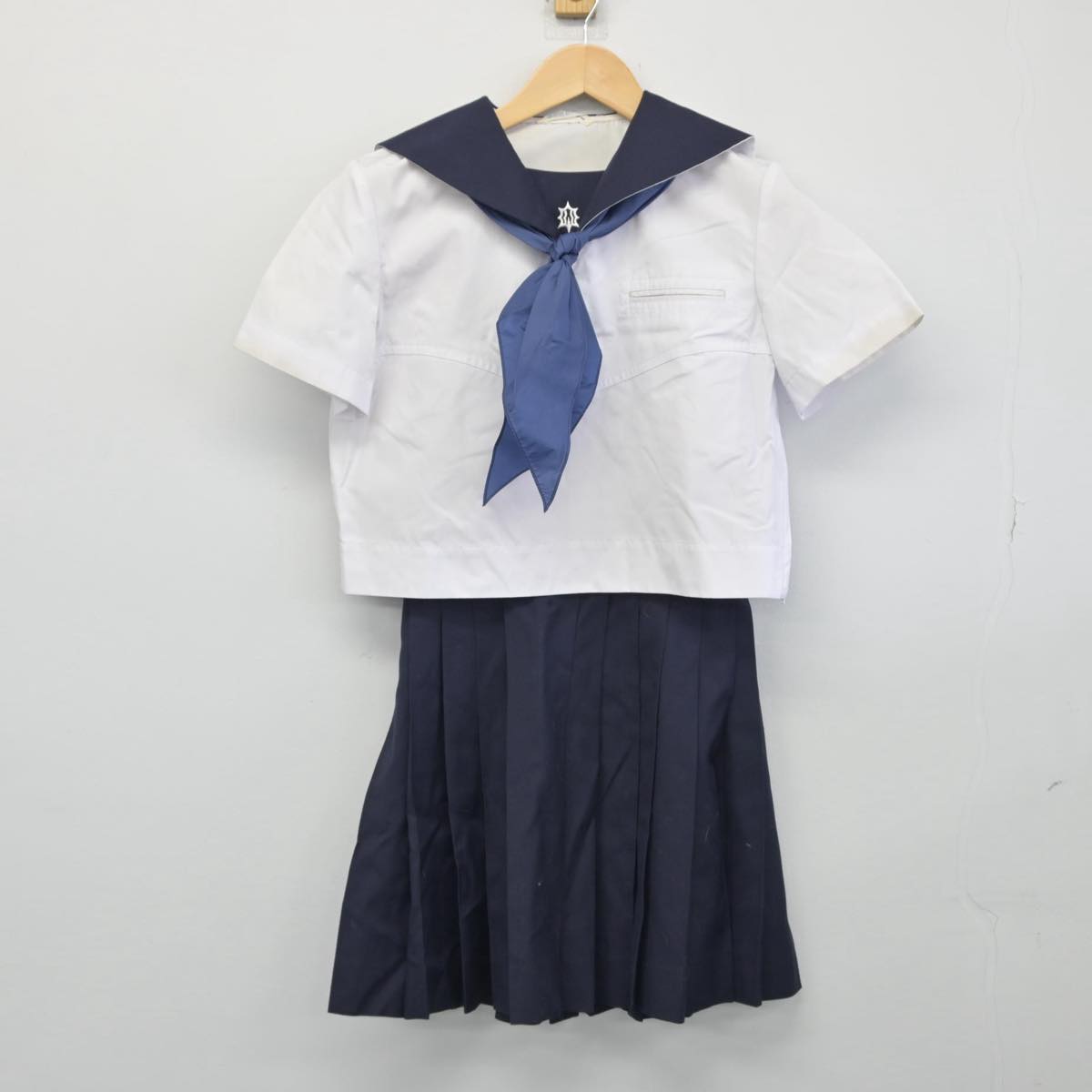 【中古】東京都 杉並高等学校 女子制服 4点（セーラー服・スカート）sf030662