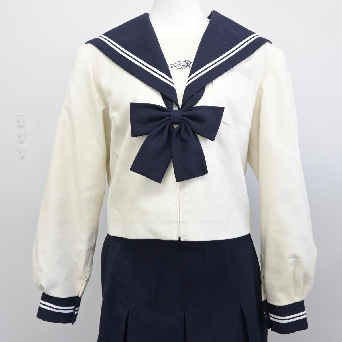 【中古】和歌山県 開智高等学校 女子制服 3点（セーラー服・スカート）sf030692