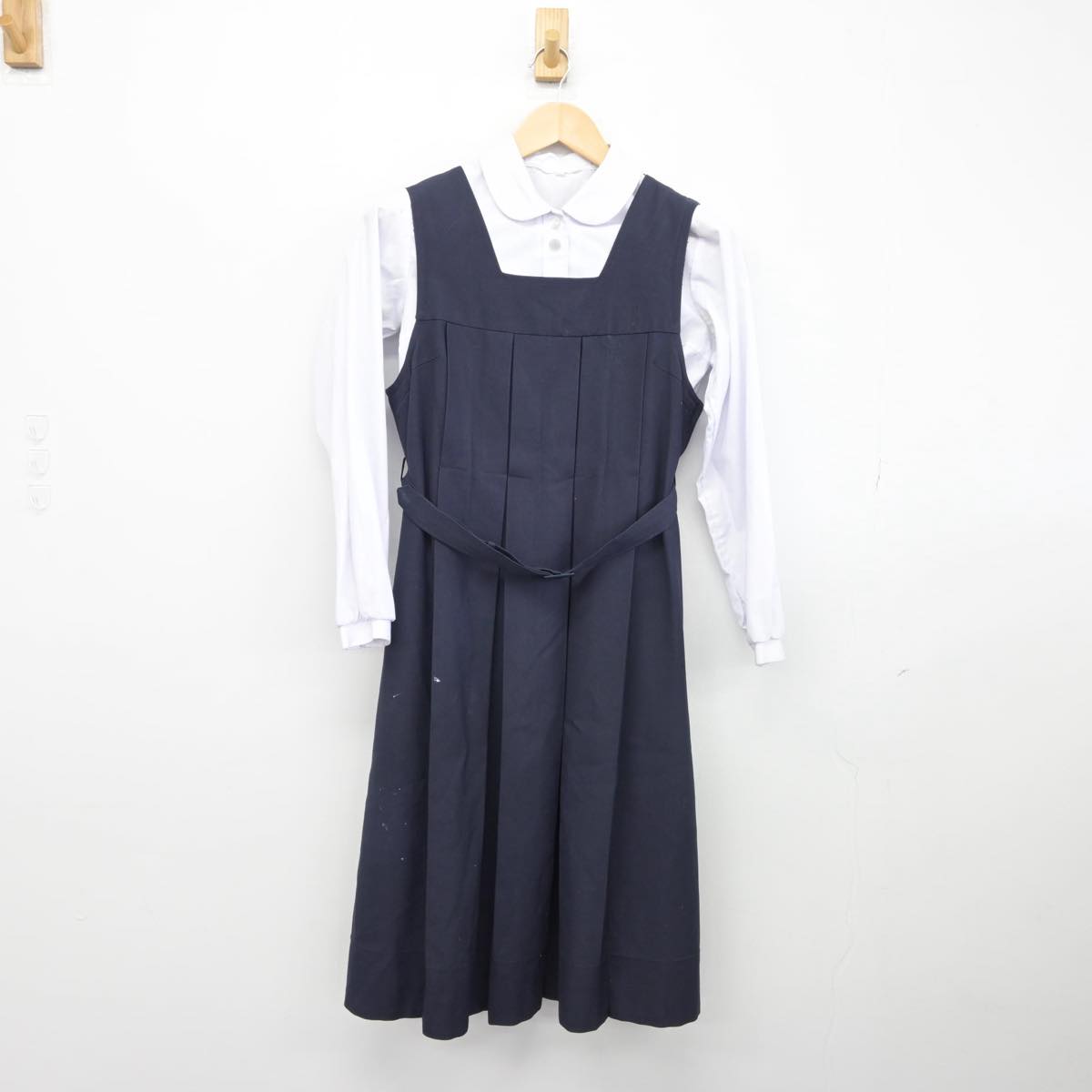 【中古】福岡県 福岡雙葉中学校・高等学校 女子制服 3点（ブレザー・シャツ・ジャンパースカート）sf030698