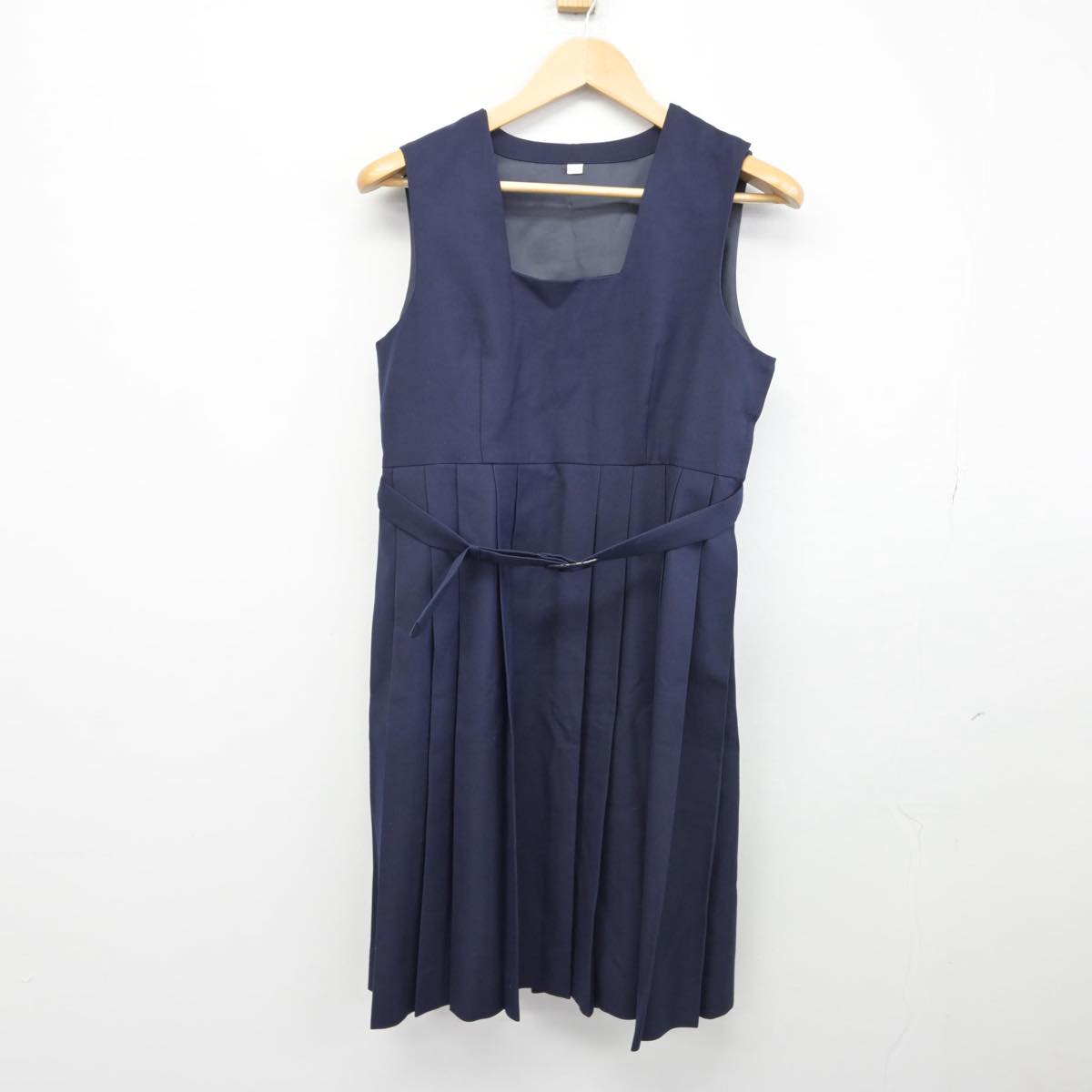 【中古】埼玉県 谷塚中学校 女子制服 4点（ブレザー・シャツ・ジャンパースカート）sf030705