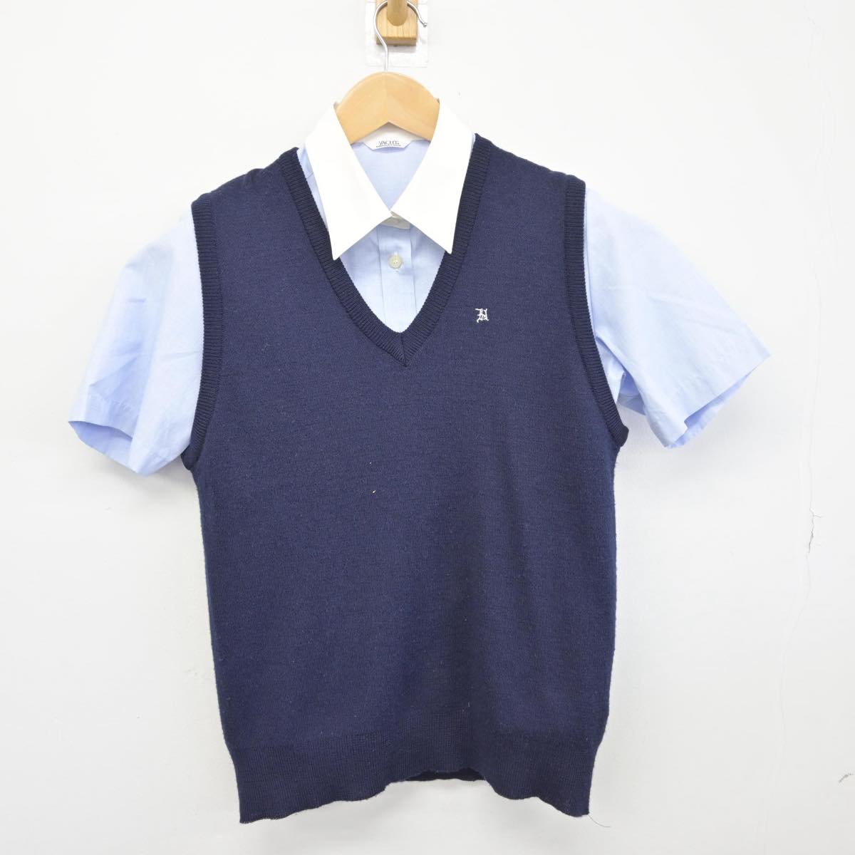 【中古】静岡県 浜松市立高等学校 女子制服 3点（ニットベスト・シャツ・スカート）sf030718