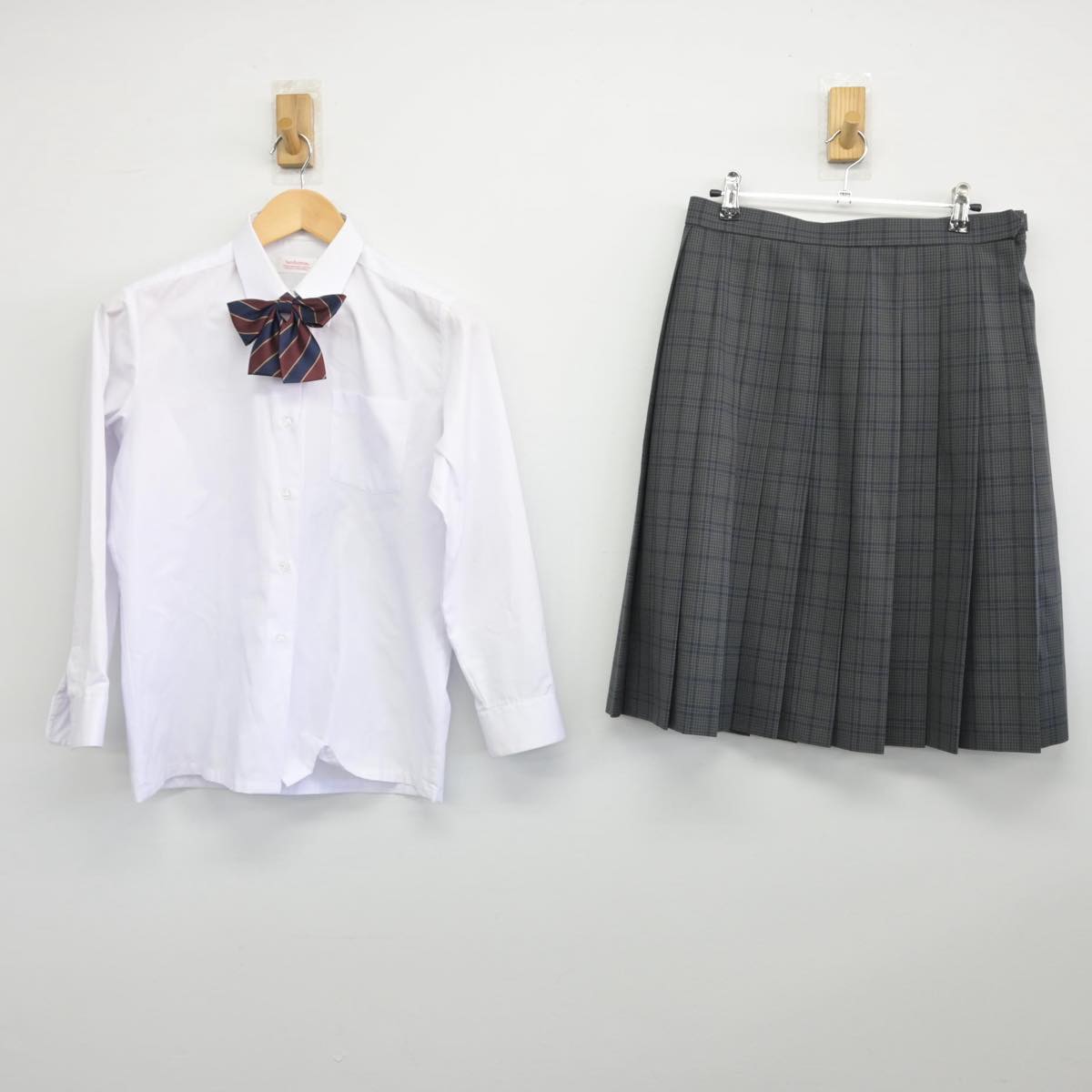 【中古】東京都 拝島中学校 女子制服 5点（ブレザー・ベスト・シャツ・スカート）sf030758