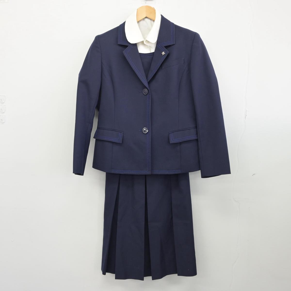 【中古】兵庫県 西宮東高等学校 女子制服 3点（ブレザー・シャツ・ジャンパースカート）sf030770