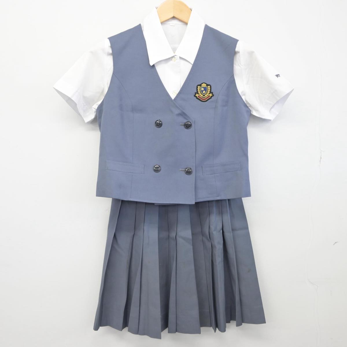 【中古】東京都 日の出女子学園高等学校 女子制服 4点（ベスト・シャツ・スカート）sf030781