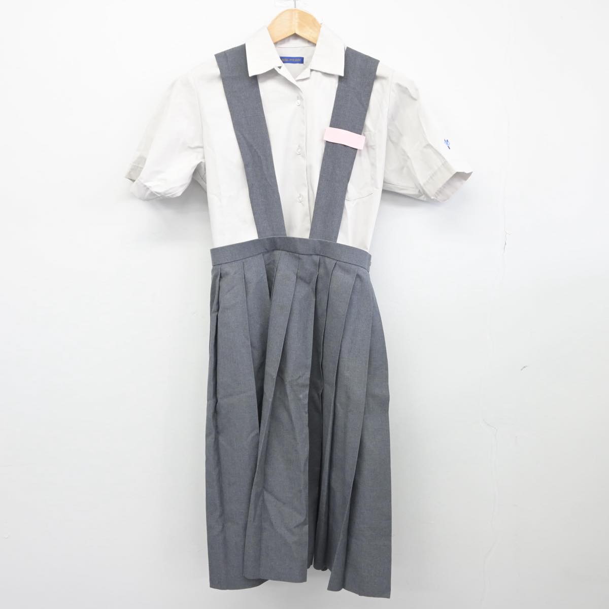 【中古】山梨県 上条中学校 女子制服 2点（シャツ・ジャンパースカート）sf030811