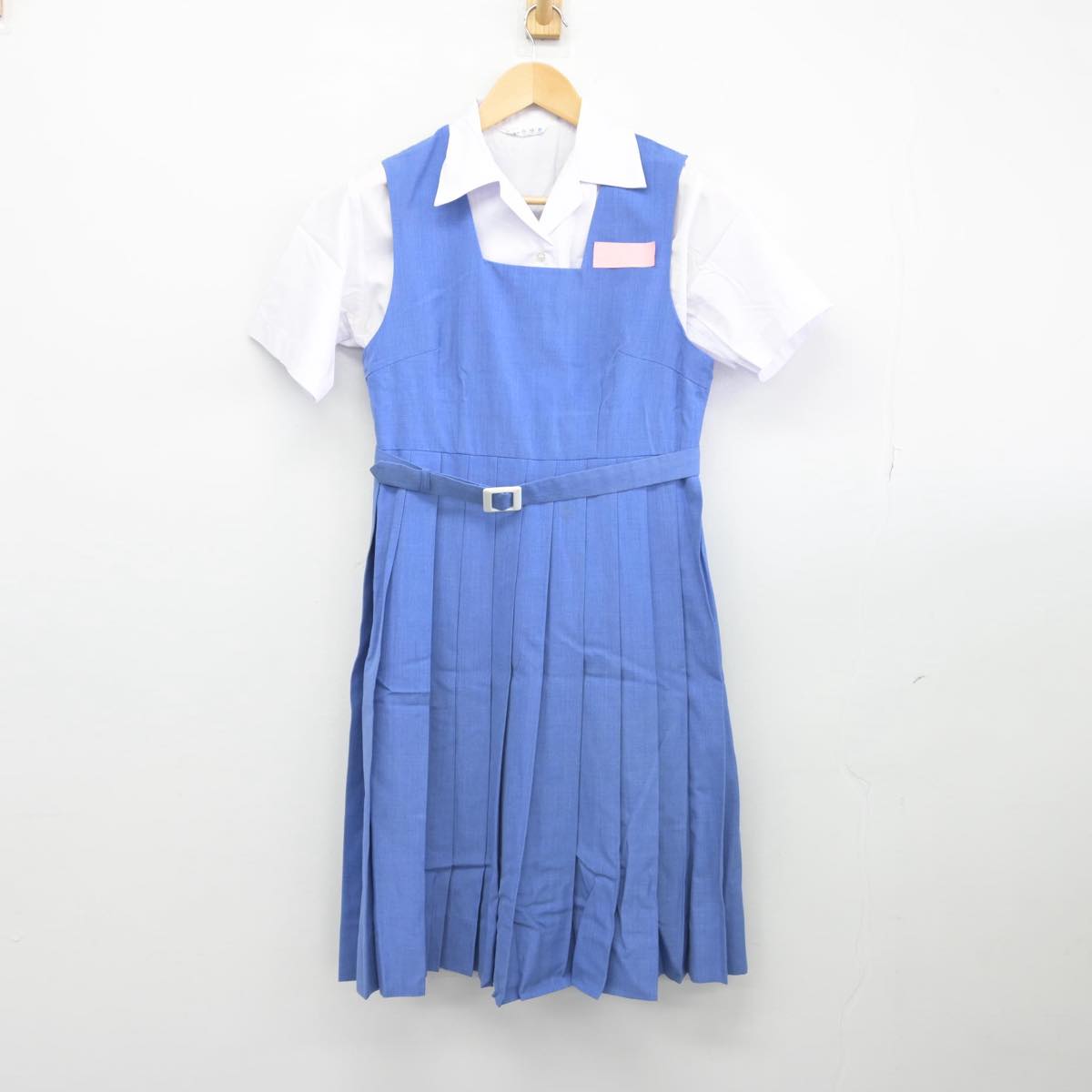 【中古】福岡県 牟田山中学校 女子制服 2点（シャツ・ジャンパースカート）sf030815