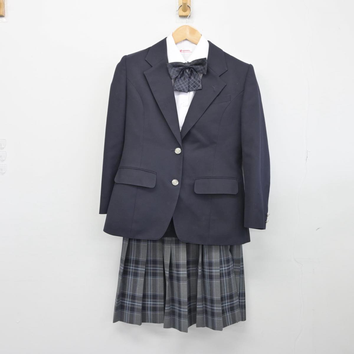 【中古】東京都 上平井中学校 女子制服 4点（ブレザー・シャツ・スカート）sf030851