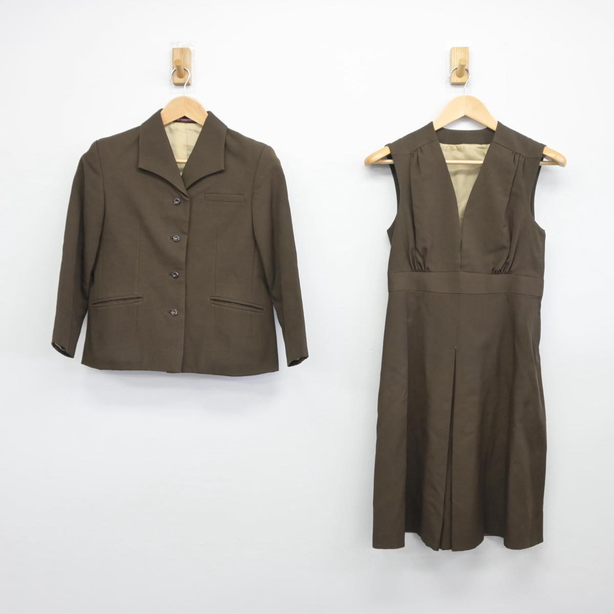 【中古】京都府 ノートルダム女学院中学高等学校 女子制服 2点（ブレザー・ジャンパースカート）sf030855