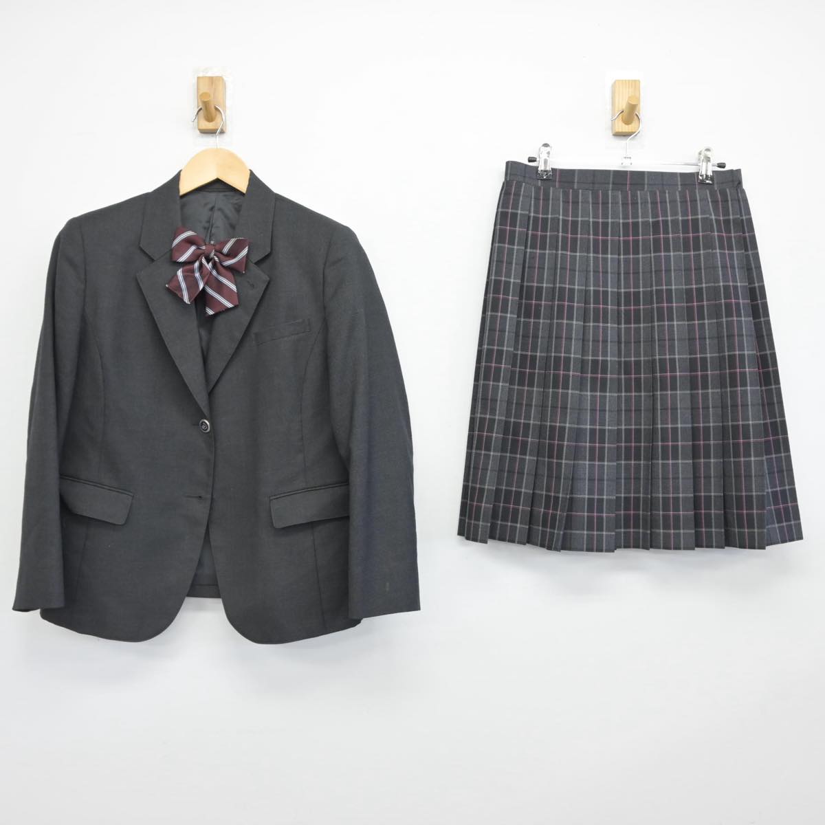 【中古】東京都 船橋希望中学校 女子制服 4点（ブレザー・スカート）sf030918