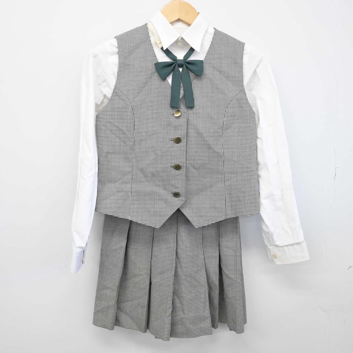 中古】岡山県 岡山城東高等学校 女子制服 5点（ブレザー・ベスト・シャツ・スカート）sf030920 | 中古制服通販パレイド