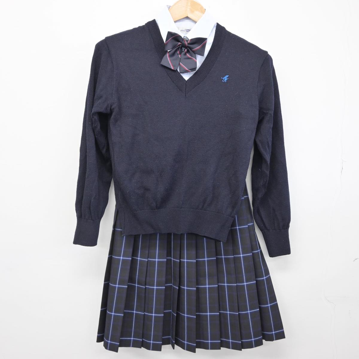 【中古】茨城県 葵陵高等学校 女子制服 7点（ブレザー・ニットベスト・シャツ・スカート）sf030932