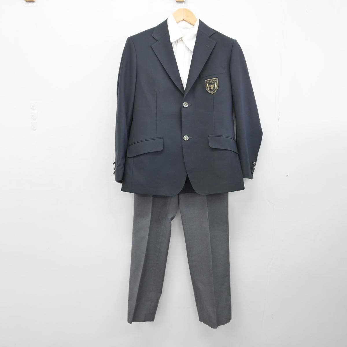 【中古】東京都 関東第一高等学校 男子制服 4点（ブレザー・シャツ・ズボン）sf030959