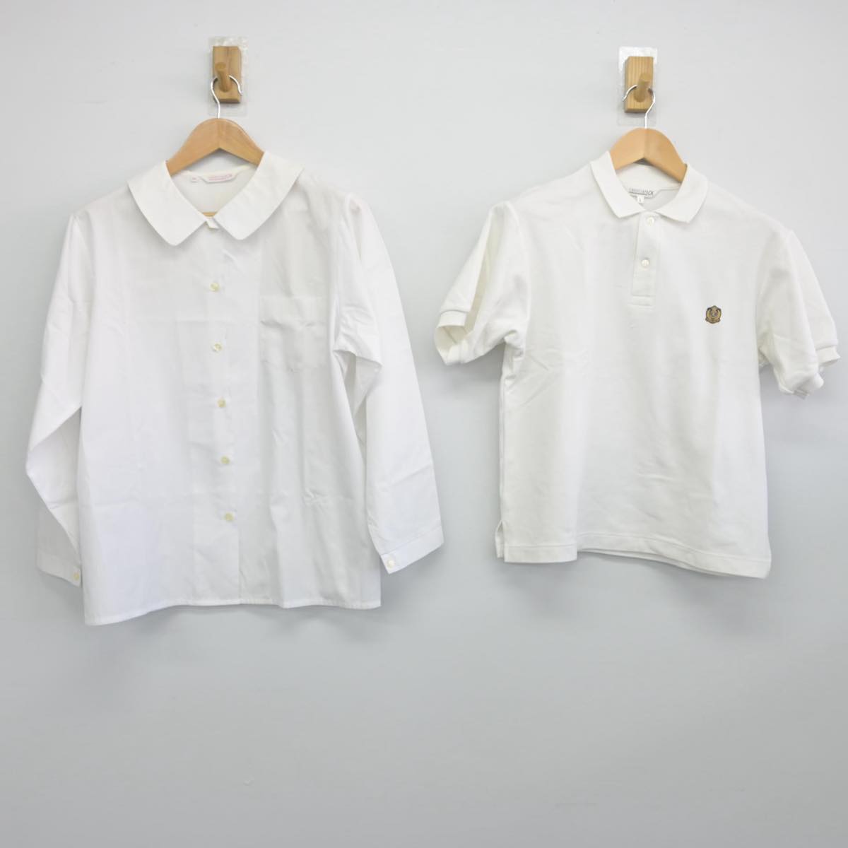 【中古】兵庫県 香寺高等学校 女子制服 2点（シャツ・シャツ）sf030997