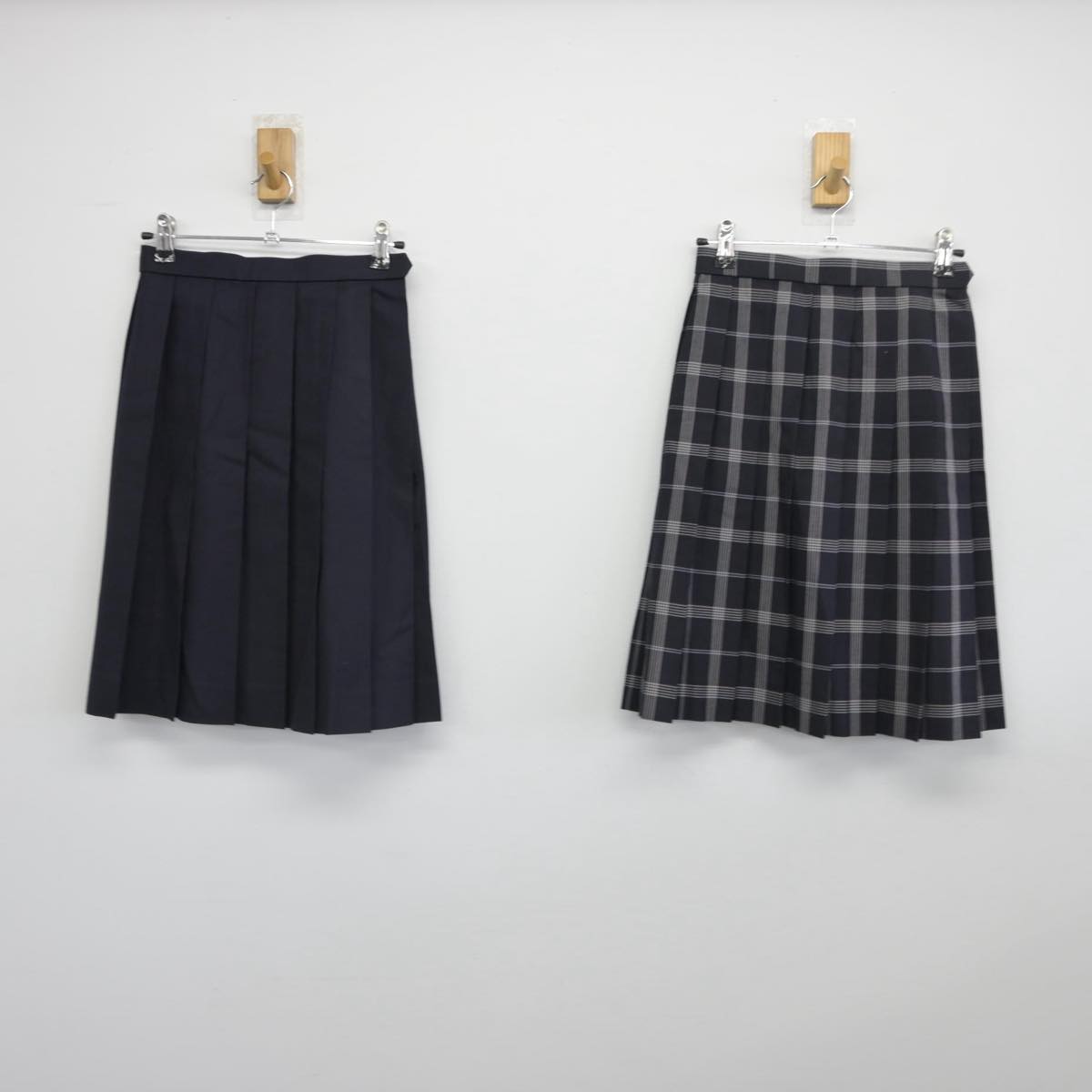 【中古】東京都 東京都立東大和南高等学校 女子制服 4点（ブレザー・スカート）sf031049