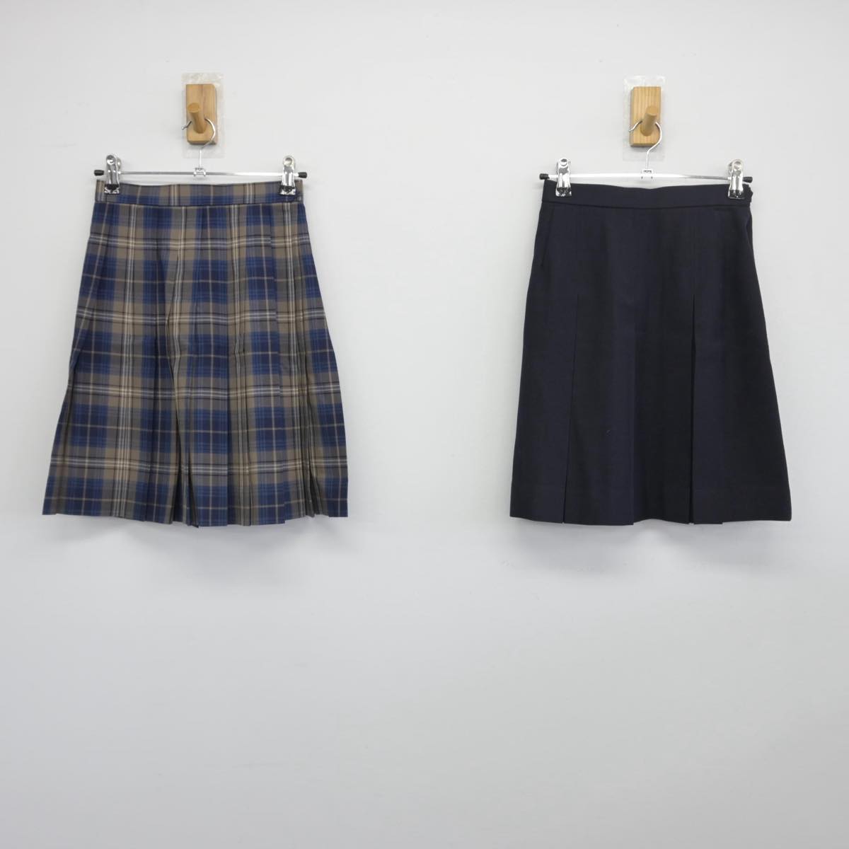 【中古】東京都 都立田無高等学校 女子制服 2点（スカート）sf031051