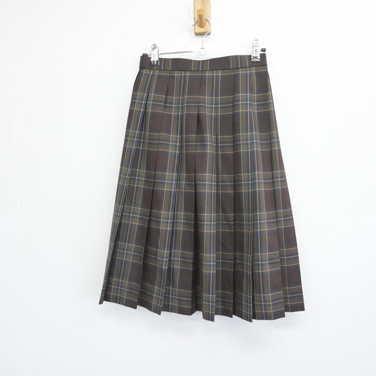 【中古】埼玉県 大宮商業高等学校 女子制服 3点（シャツ・ニット・スカート）sf031076