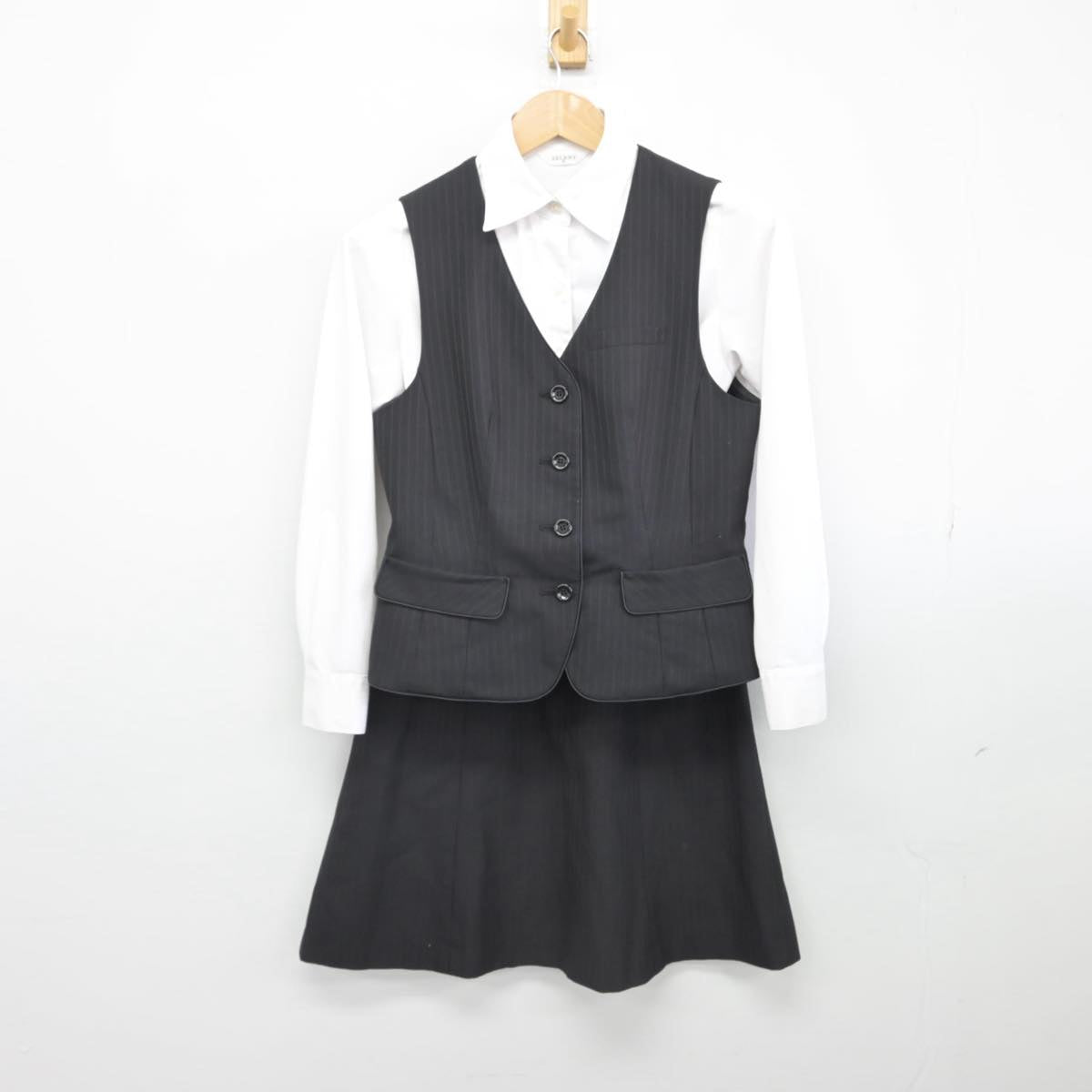 【中古】 事務服 女子制服 3点（ベスト・シャツ・スカート）sf031123