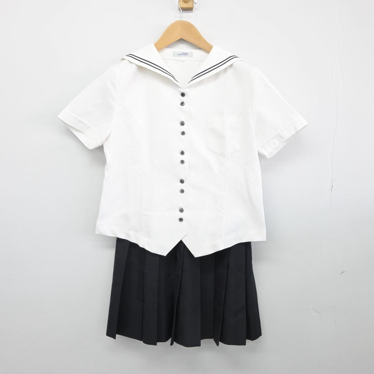 【中古】千葉県 学芸高等学校 女子制服 3点（シャツ・スカート）sf031142